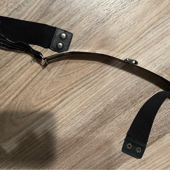 Belt - Picture 3 of 5